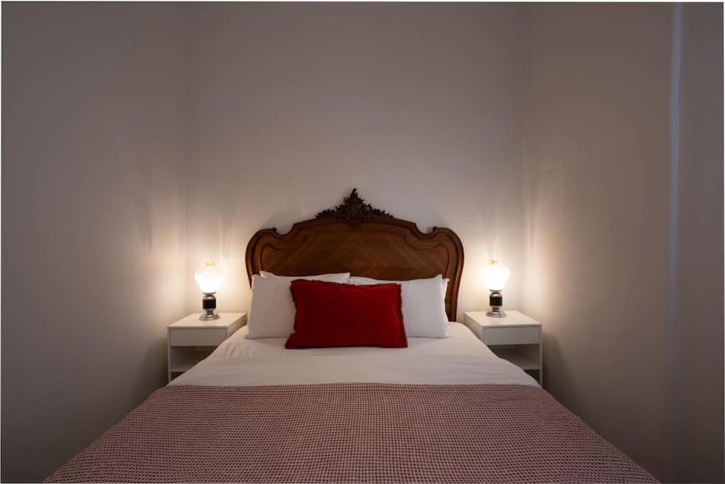 Ebullience - Stylish & Chic Athens Apartment المظهر الخارجي الصورة